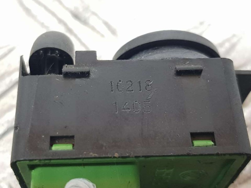 Recambio de mando retrovisor para fiat tipo ii (356) sedan easy referencia OEM IAM 735316891  