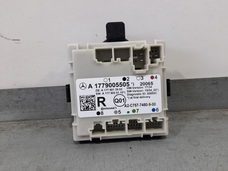 Recambio de modulo electronico para mercedes-benz clase b (247) b180 referencia OEM IAM 1779005505 TRASERO IZQUIERDO 