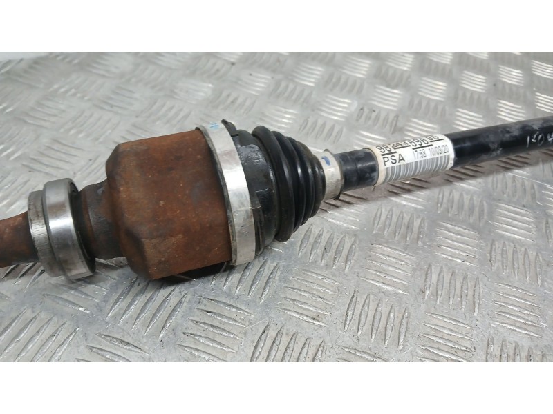 Recambio de transmision delantera derecha para peugeot 2008 ii (ud_, us_, uy_, uj_, ur_, uc_) 1.5 bluehdi 100 referencia OEM IAM