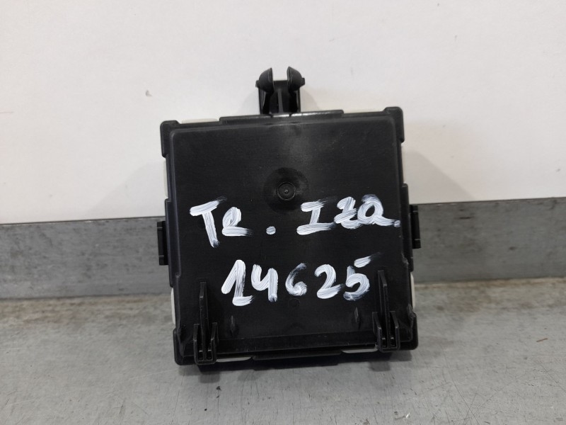 Recambio de modulo electronico para mercedes-benz clase b (247) b180 referencia OEM IAM 1779005505 TRASERO IZQUIERDO 