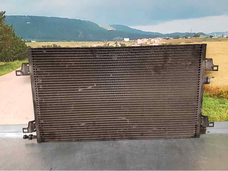 Recambio de condensador / radiador aire acondicionado para renault laguna ii (bg0) authentique referencia OEM IAM 8200008763C 71