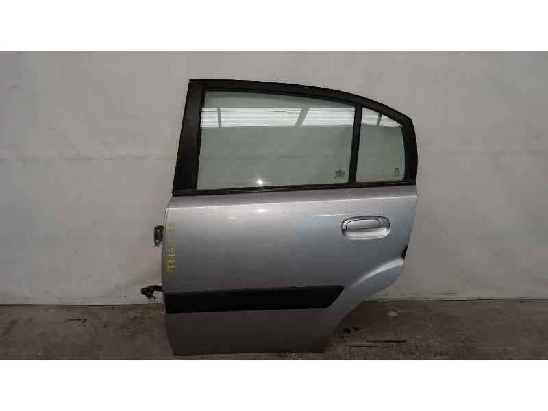 Recambio de puerta trasera izquierda para kia rio 1.5 crdi active referencia OEM IAM   