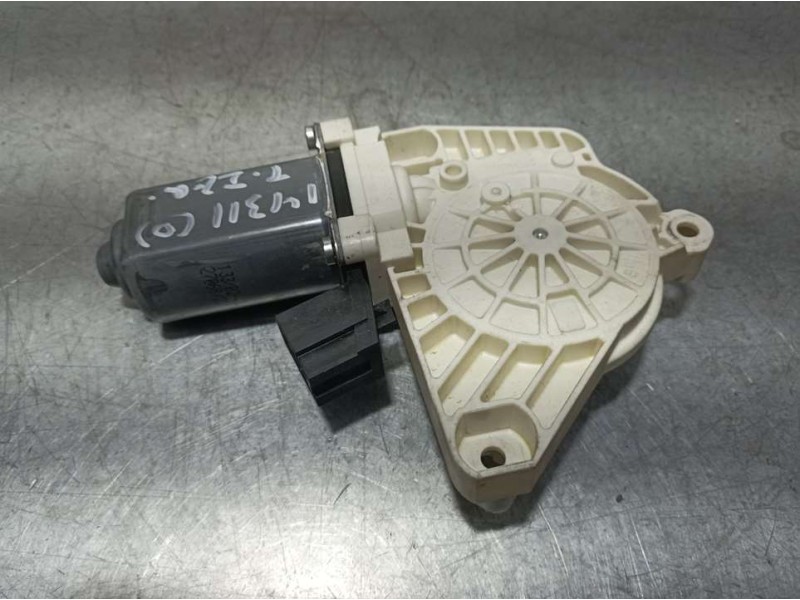 Recambio de motor elevalunas trasero izquierdo para mercedes-benz clase b (w245) 180 cdi (245.207) referencia OEM IAM A169820454