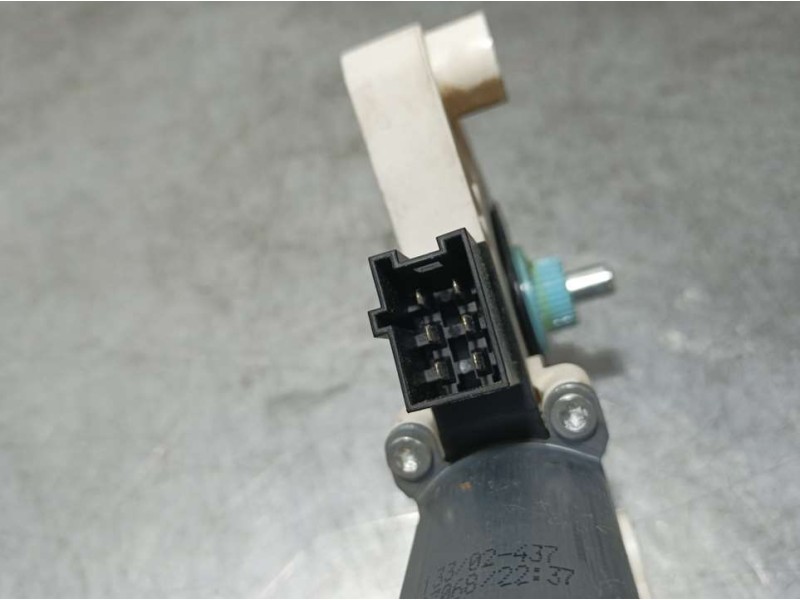 Recambio de motor elevalunas trasero izquierdo para mercedes-benz clase b (w245) 180 cdi (245.207) referencia OEM IAM A169820454