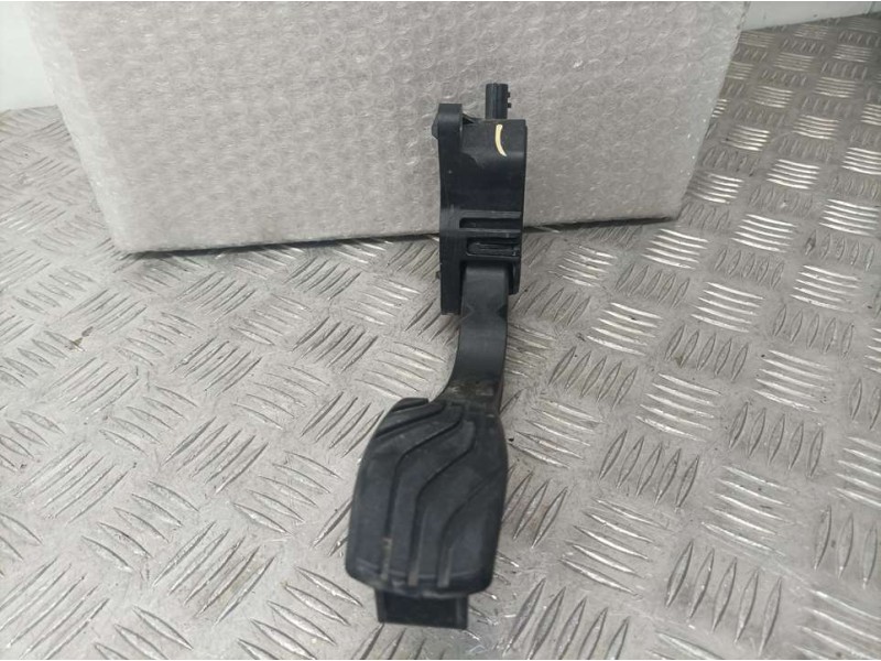 Recambio de potenciometro pedal para dacia sandero stepway referencia OEM IAM 180100912R  