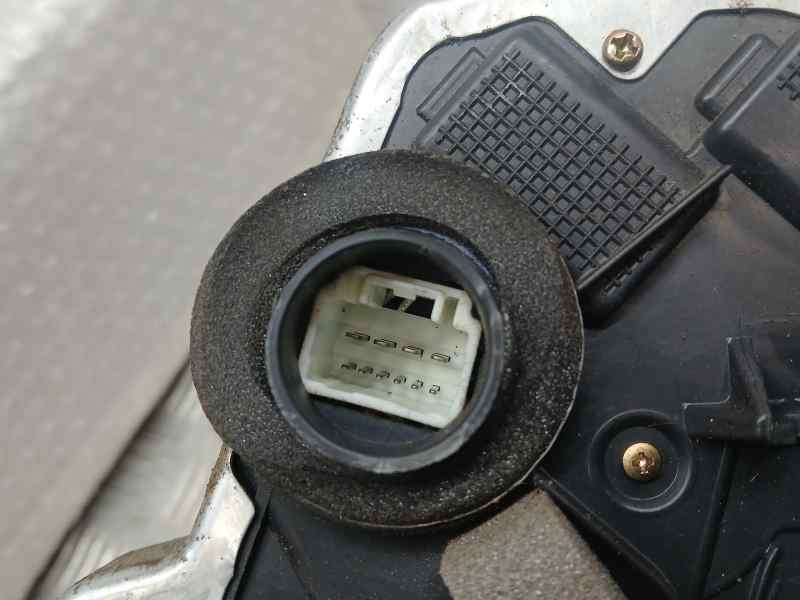 Recambio de cerradura puerta delantera izquierda para lexus rx 300(mcu35) luxury referencia OEM IAM 4D2311  