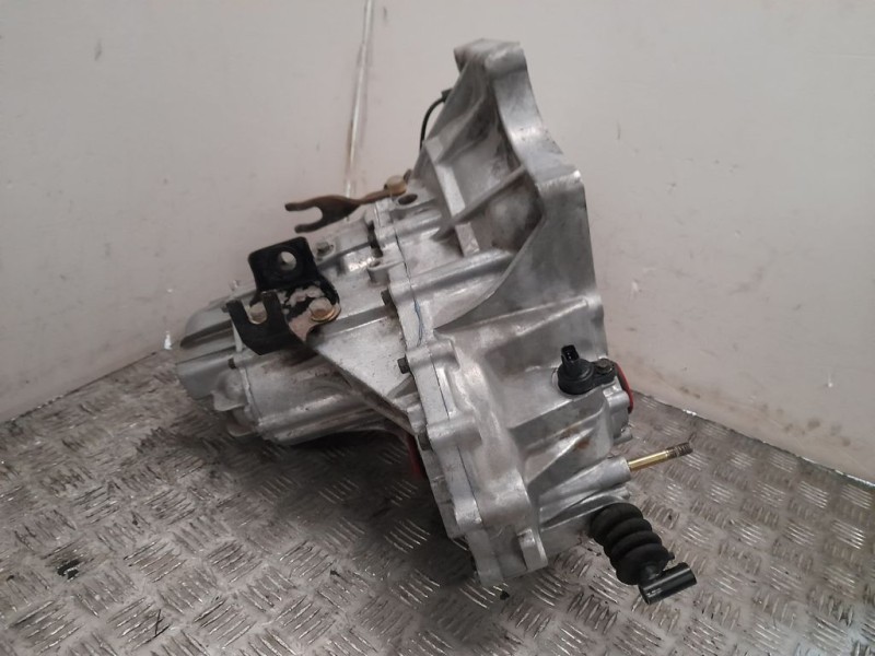 Recambio de caja cambios para kia rio ls berlina (5-ptas.) referencia OEM IAM K31W 4C23103A 5VELOCIDADES