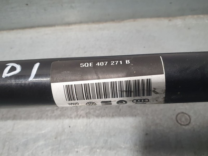 Recambio de transmision delantera izquierda para volkswagen golf vii lim. (bq1) e-golf referencia OEM IAM 5QE407271B  