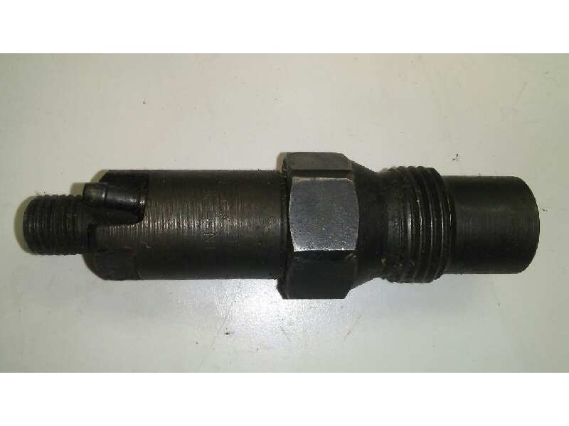 Recambio de inyector para renault rapid/express (f40) 1.9 diesel referencia OEM IAM LCR6732001C  