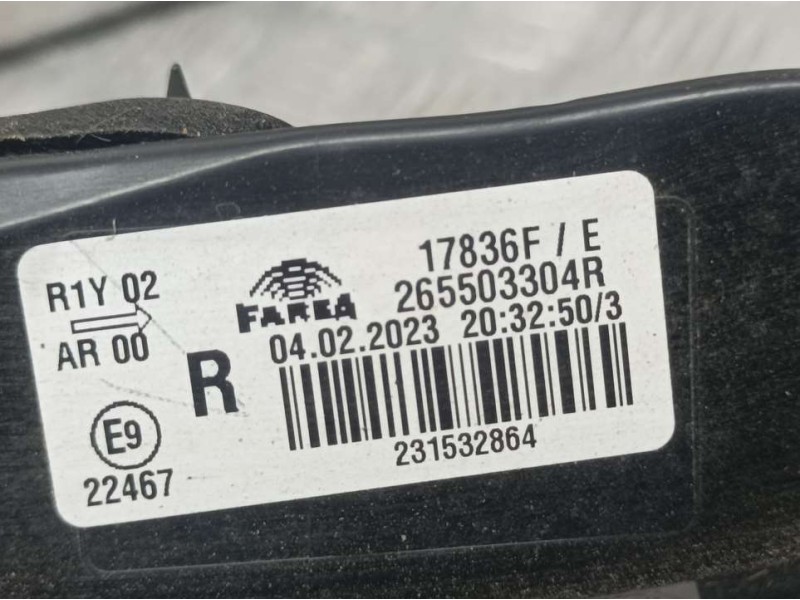 Recambio de piloto trasero derecho para renault clio v experience referencia OEM IAM 265503304R  INTERIOR