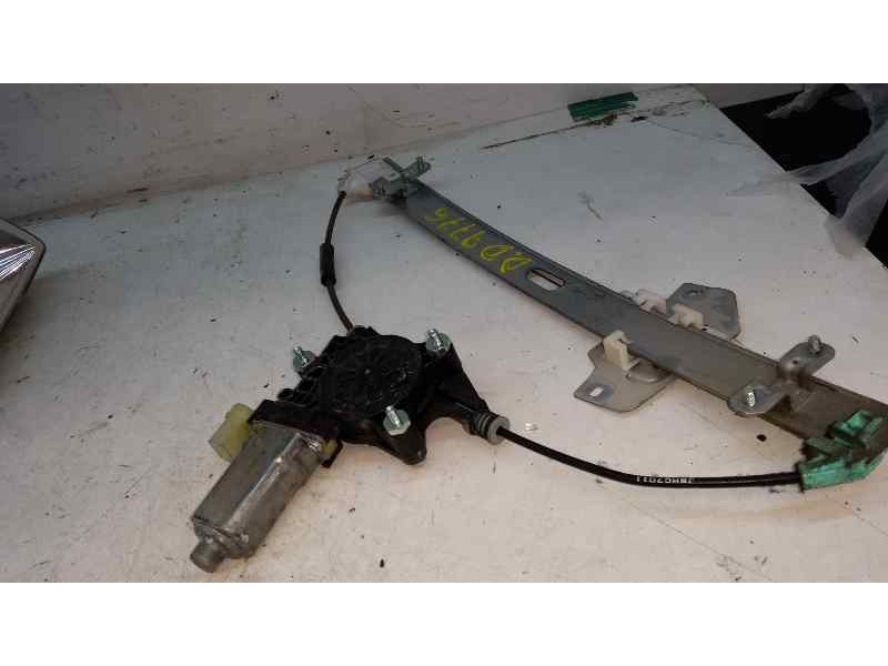 Recambio de elevalunas delantero derecho para kia rio 1.5 crdi active referencia OEM IAM  2 PINS ELECTRICO