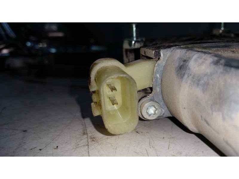 Recambio de elevalunas delantero derecho para kia rio 1.5 crdi active referencia OEM IAM  2 PINS ELECTRICO