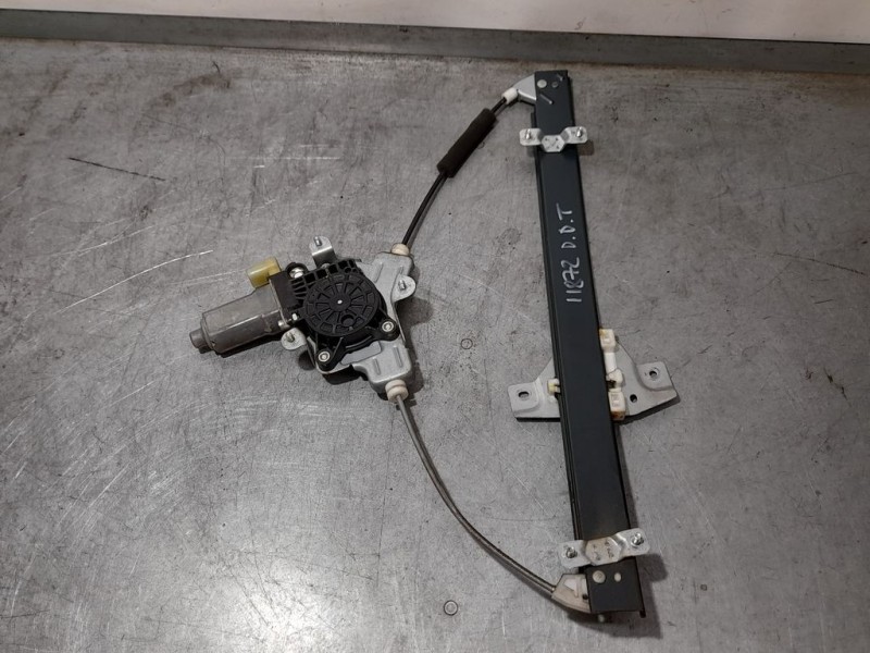 Recambio de elevalunas delantero derecho para hyundai getz (tb) 1.5 crdi referencia OEM IAM 824041C010  ELECTRICO 2 PINES