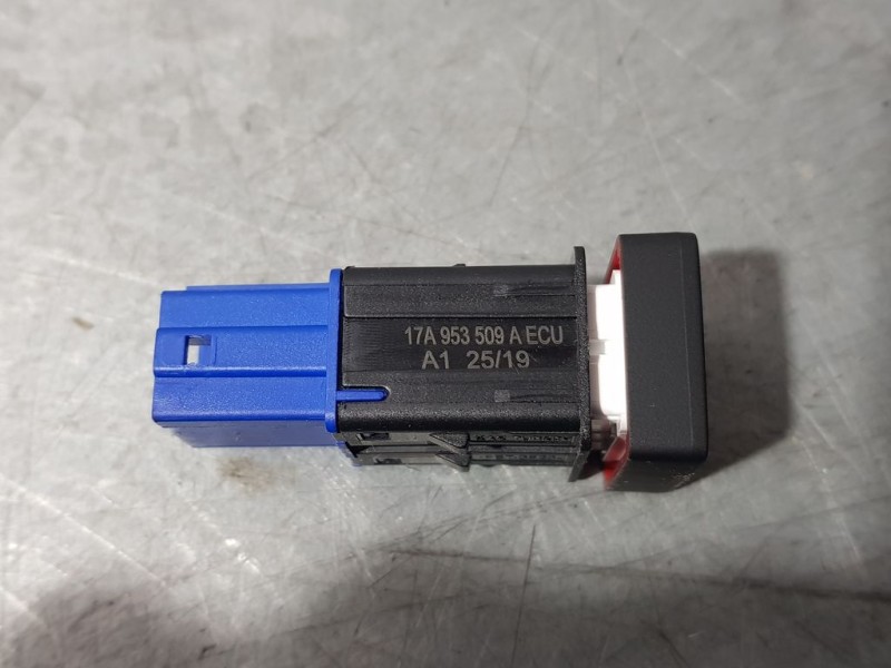 Recambio de warning para volkswagen golf vii lim. (bq1) e-golf referencia OEM IAM 17A953509A  