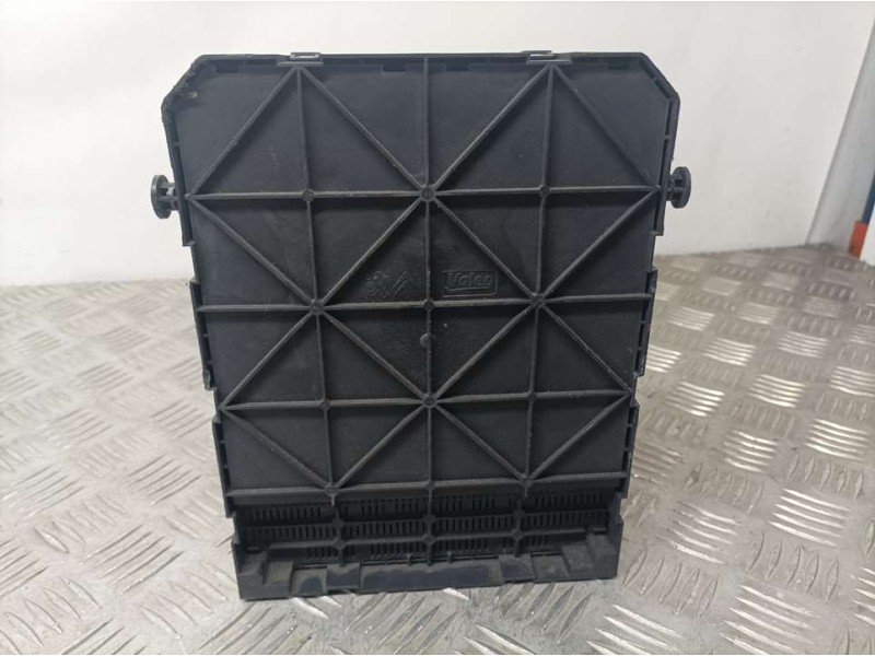 Recambio de caja reles / fusibles para peugeot 308 sport referencia OEM IAM 9663798180  