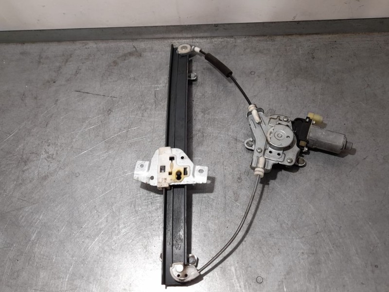 Recambio de elevalunas delantero derecho para hyundai getz (tb) 1.5 crdi referencia OEM IAM 824041C010  ELECTRICO 2 PINES