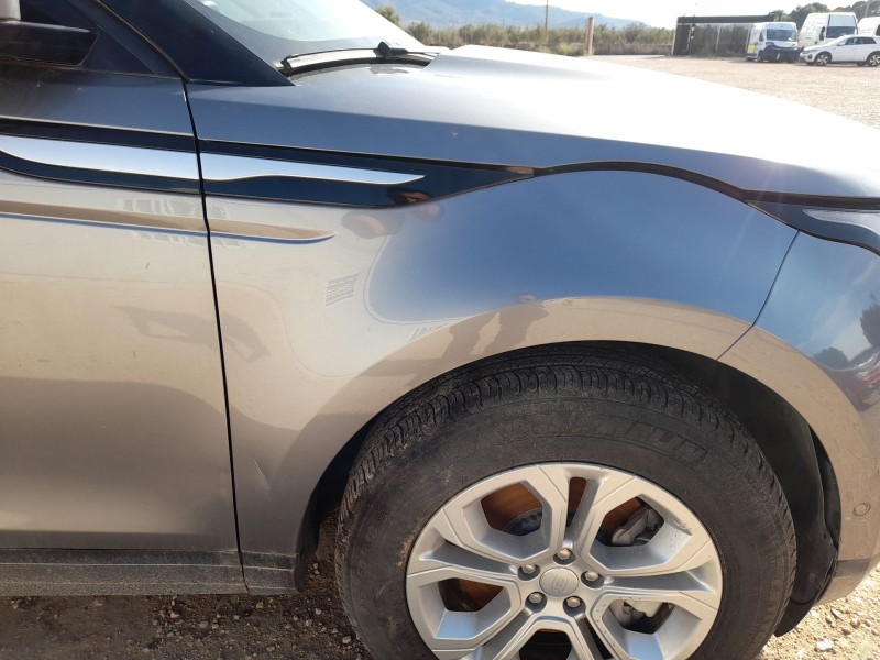 Recambio de aleta delantera derecha para land rover range rover evoque (l551) 2.0 d150 mhev 4x4 referencia OEM IAM LR176604 TOCA