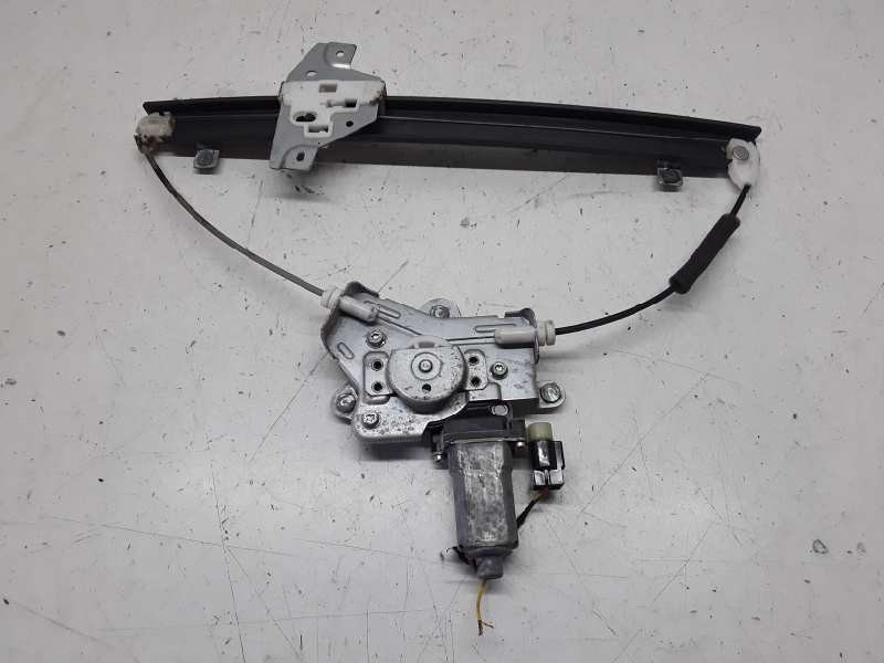 Recambio de elevalunas delantero derecho para kia picanto 1.1 lx referencia OEM IAM 8240407010 2 PINES 