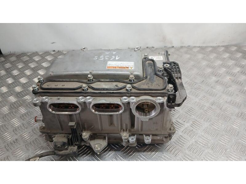 Recambio de convertidor para toyota auris hybrid active referencia OEM IAM G920047190  