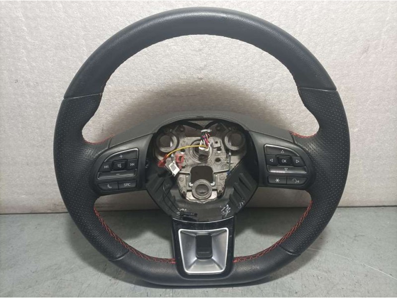 Recambio de volante para mg zs 1.0 vti referencia OEM IAM 10822555PHD5  