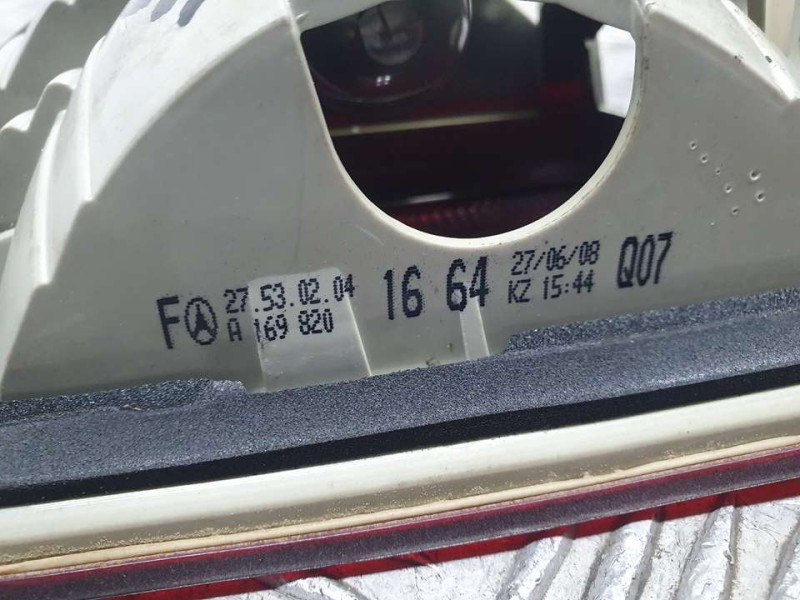 Recambio de piloto trasero derecho para mercedes-benz clase b (w245) 180 cdi (245.207) referencia OEM IAM A1698201664  INTERIOR