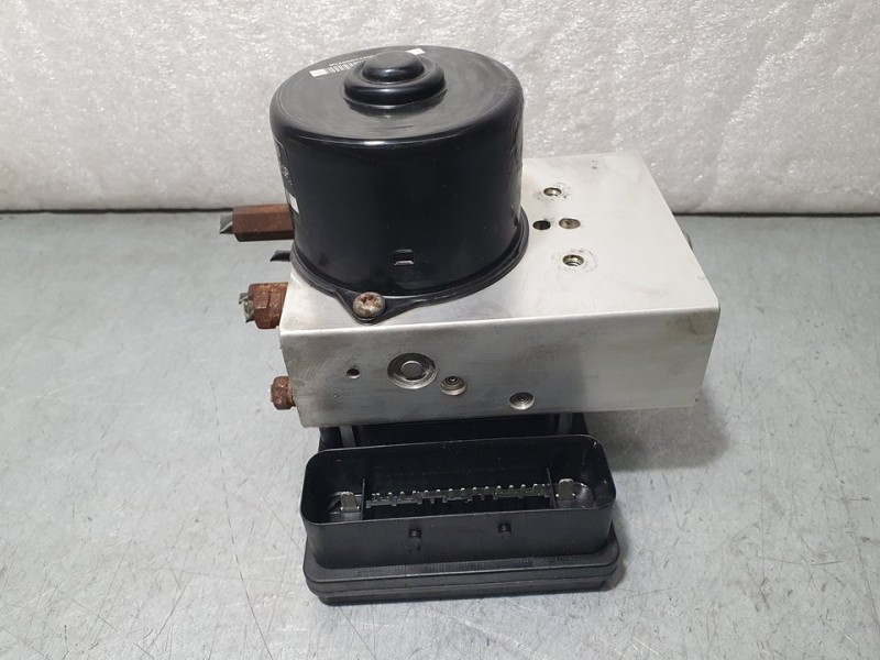 Recambio de abs para ssangyong rexton rx 270 plus / 270 xdi plus referencia OEM IAM 4894008200 06210202384 REXTON