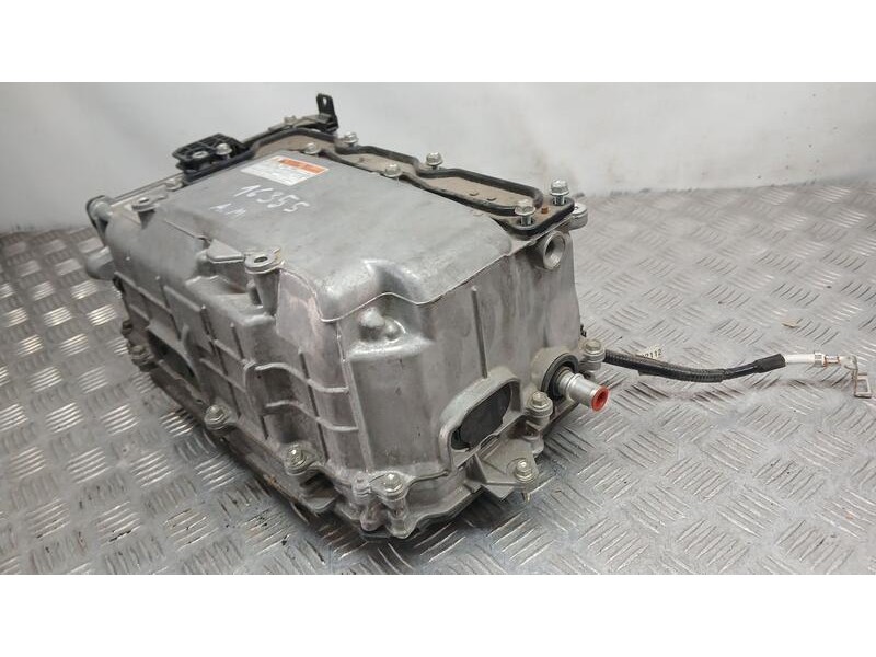Recambio de convertidor para toyota auris hybrid active referencia OEM IAM G920047190  