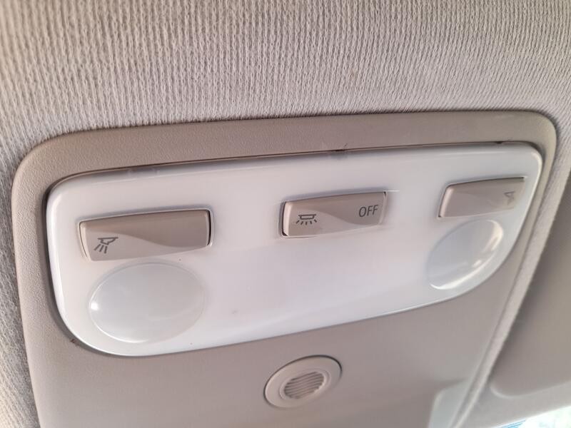 Recambio de luz interior para renault zoe (bfm_) zoe referencia OEM IAM 264300008R  