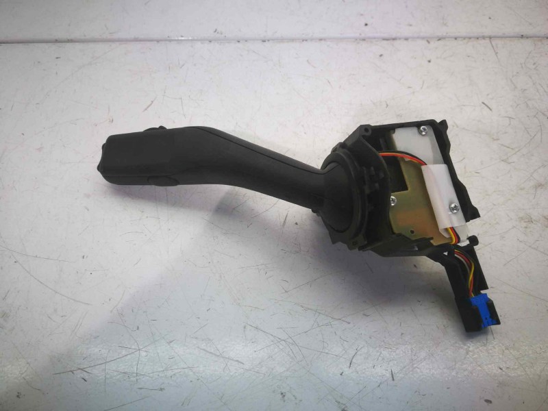 Recambio de mando limpia para seat altea xl (5p5) family referencia OEM IAM 1K0953519J  