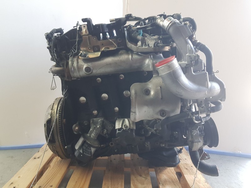 Recambio de motor completo para toyota hilux viii pick-up (_n1_) 2.4 d 4wd (gun125_) referencia OEM IAM 2GD INYECCION DENSO 0992