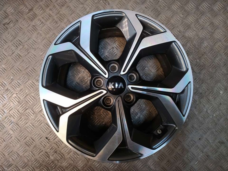 Recambio de juego llantas aluminio para kia cee´d drive referencia OEM IAM 7X17 5 TORN ET 53 ALUMINIO 