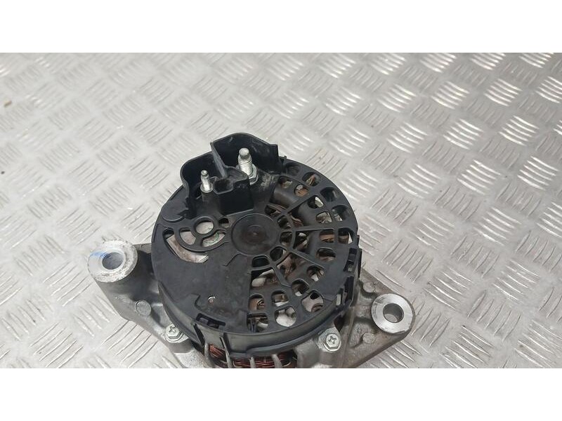 Recambio de alternador para abarth 500 cabrio (150) 595 c turismo referencia OEM IAM 52003514 DENSO 1012101332