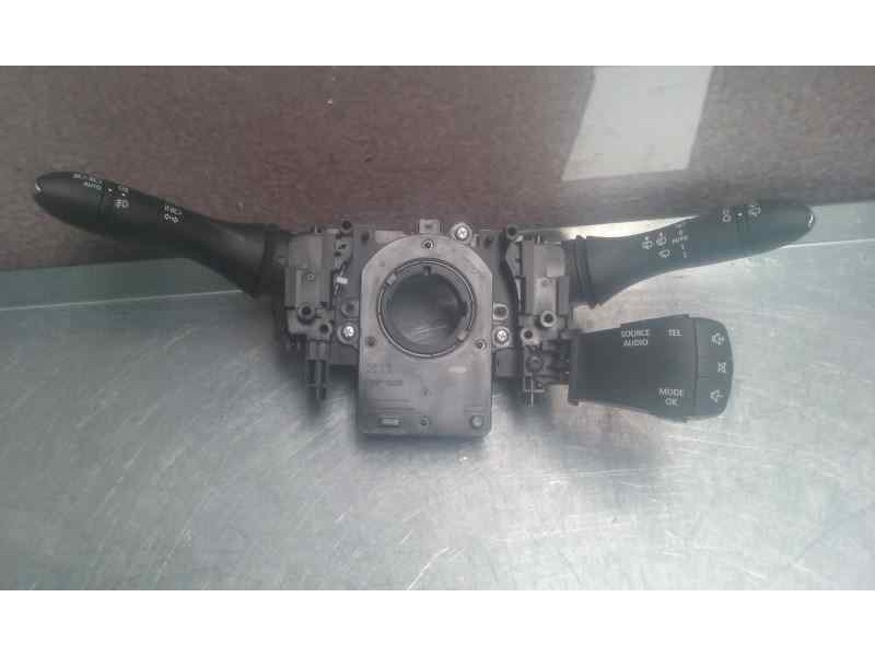 Recambio de com 2000 para renault megane iv 5 puertas referencia OEM IAM 479452615R 1231405464ATW 