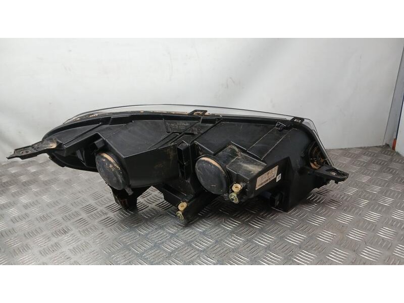 Recambio de faro izquierdo para opel vivaro c furgoneta (k0) 1.5 referencia OEM IAM 9847198380 PATA ROTA 67651215