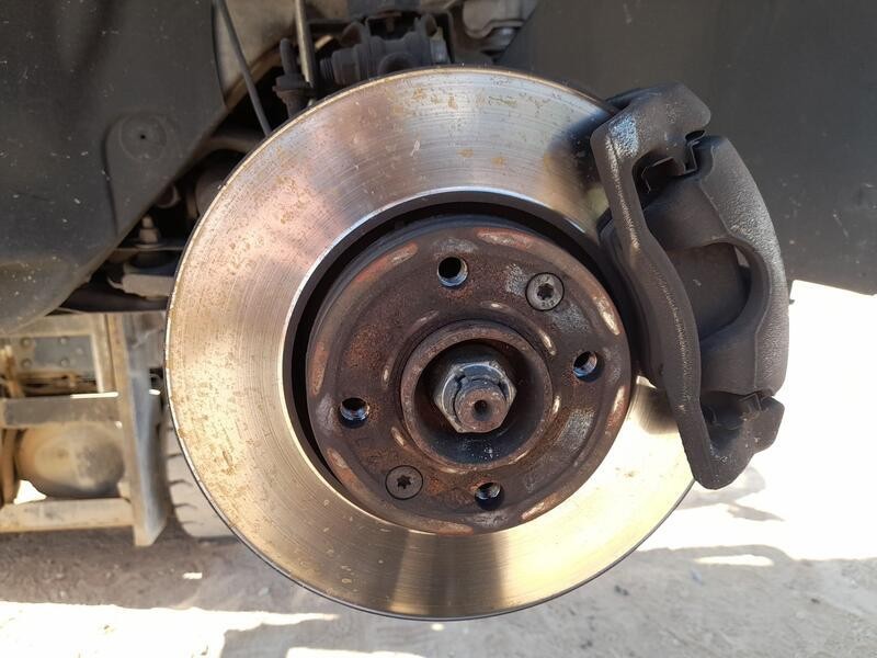 Recambio de mangueta delantera derecha para renault zoe (bfm_) zoe referencia OEM IAM 400146343R  