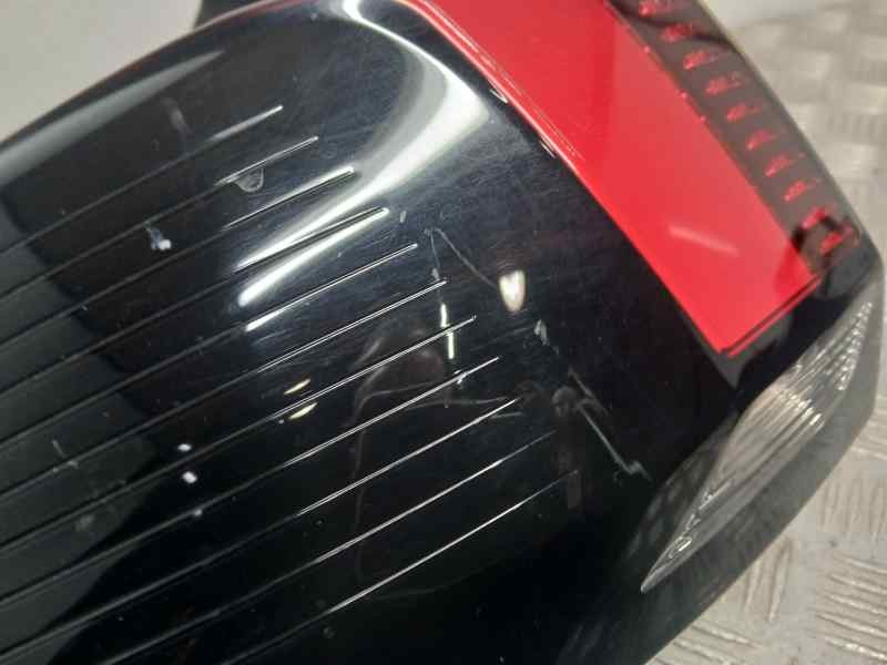 Recambio de piloto trasero izquierdo para peugeot 5008 gt line 1.5 hdi 130 cv referencia OEM IAM 9811028080  EXTERIOR ROZADO