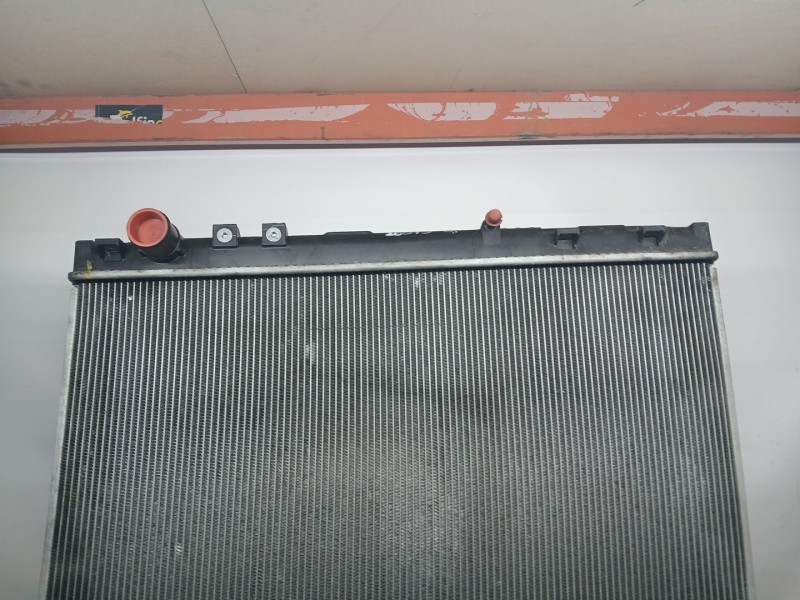 Recambio de radiador agua para toyota hilux viii pick-up (_n1_) 2.4 d 4wd (gun125_) referencia OEM IAM 2640320803 POCO DOBLADO 2