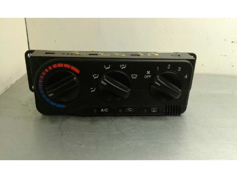 Recambio de mando calefaccion / aire acondicionado para daewoo nubira berlina 2.0 cat referencia OEM IAM 8H24G 1000000606850 8H2