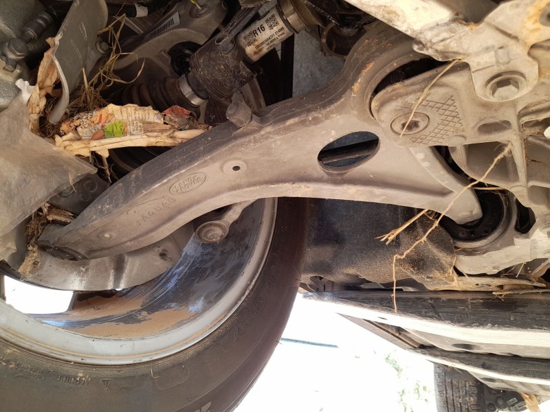 Recambio de brazo suspension inferior delantero derecho para land rover range rover evoque (l551) 2.0 d150 mhev 4x4 referencia O