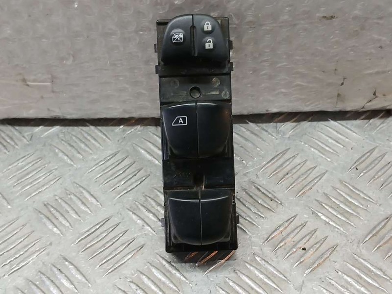 Recambio de mando elevalunas delantero izquierdo para nissan qashqai (j11) acenta referencia OEM IAM 14X27SN  