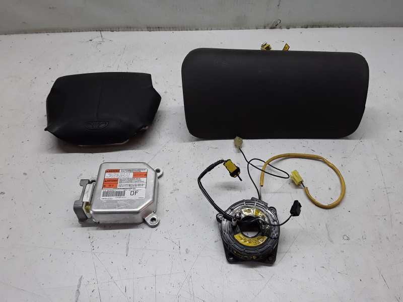 Recambio de kit airbag para daewoo nubira berlina 2.0 cat referencia OEM IAM HFJHF8AKB  