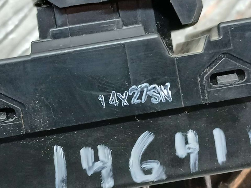 Recambio de mando elevalunas delantero izquierdo para nissan qashqai (j11) acenta referencia OEM IAM 14X27SN  