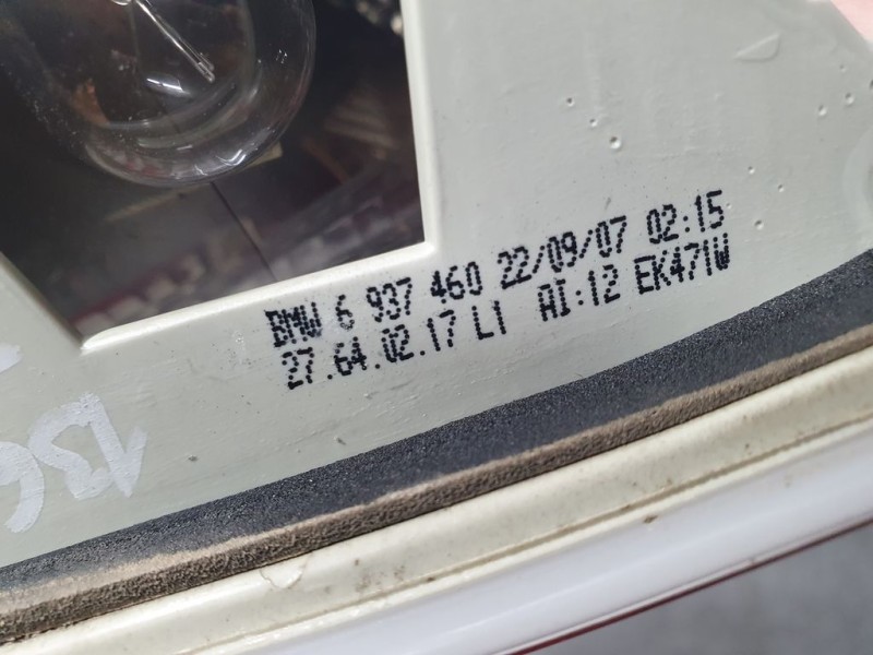 Recambio de piloto trasero derecho para bmw serie 3 berlina (e90) 320d referencia OEM IAM 6937460  INTERIOR