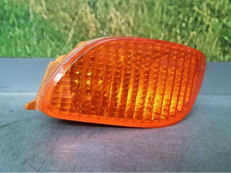 Recambio de piloto delantero izquierdo para ford focus berlina (cak) ghia referencia OEM IAM   AMBAR