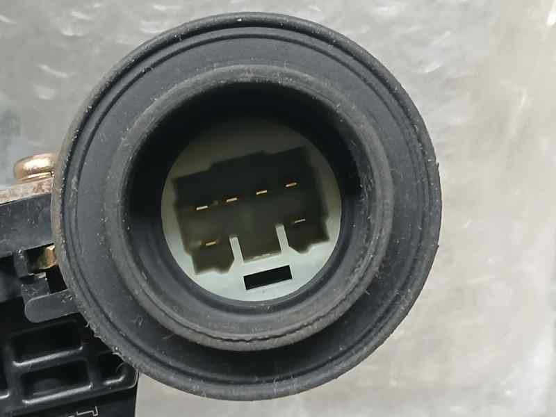 Recambio de elevalunas trasero izquierdo para lexus rx 300(mcu35) luxury referencia OEM IAM 8572058010 0620401770 ELECTRICO DENS