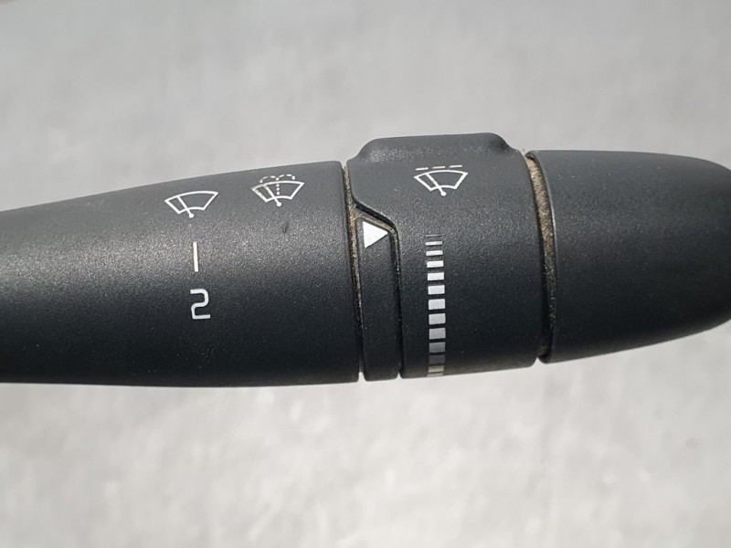 Recambio de mando limpia para renault megane i classic (la0) 1.6e alize referencia OEM IAM 7701053055  