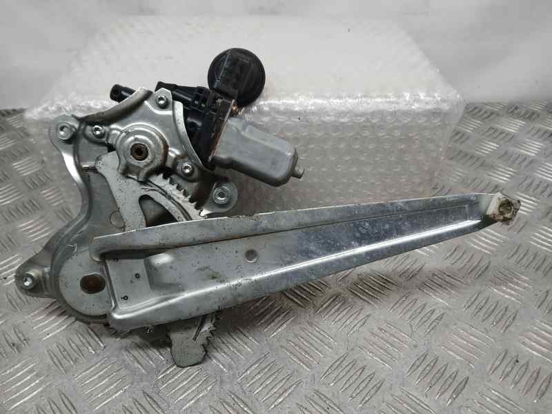 Recambio de elevalunas trasero izquierdo para lexus rx 300(mcu35) luxury referencia OEM IAM 8572058010 0620401770 ELECTRICO DENS