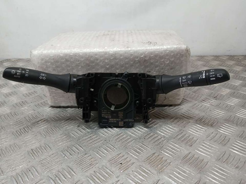 Recambio de mando luces y limpia para nissan qashqai (j11) acenta referencia OEM IAM 14Z11SN1  