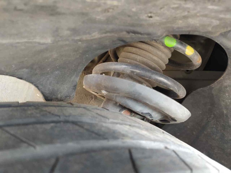 Recambio de amortiguador delantero izquierdo para citroën c3 shine pack referencia OEM IAM 9827238780  