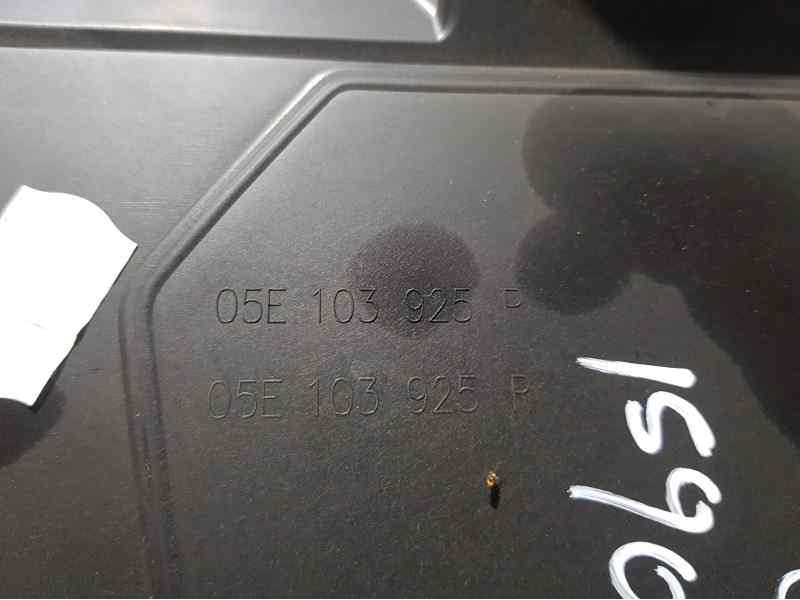 Recambio de tapa motor para cupra formentor basis referencia OEM IAM 05E103925R  